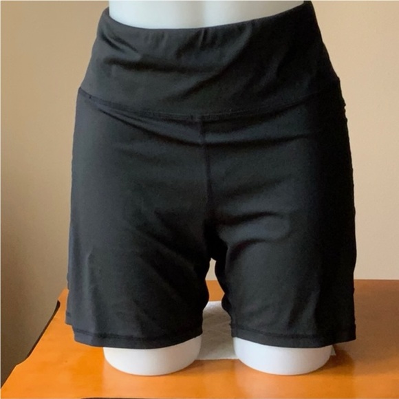 NWT  TAIL Ball Shorts XXL - Picture 2 of 5